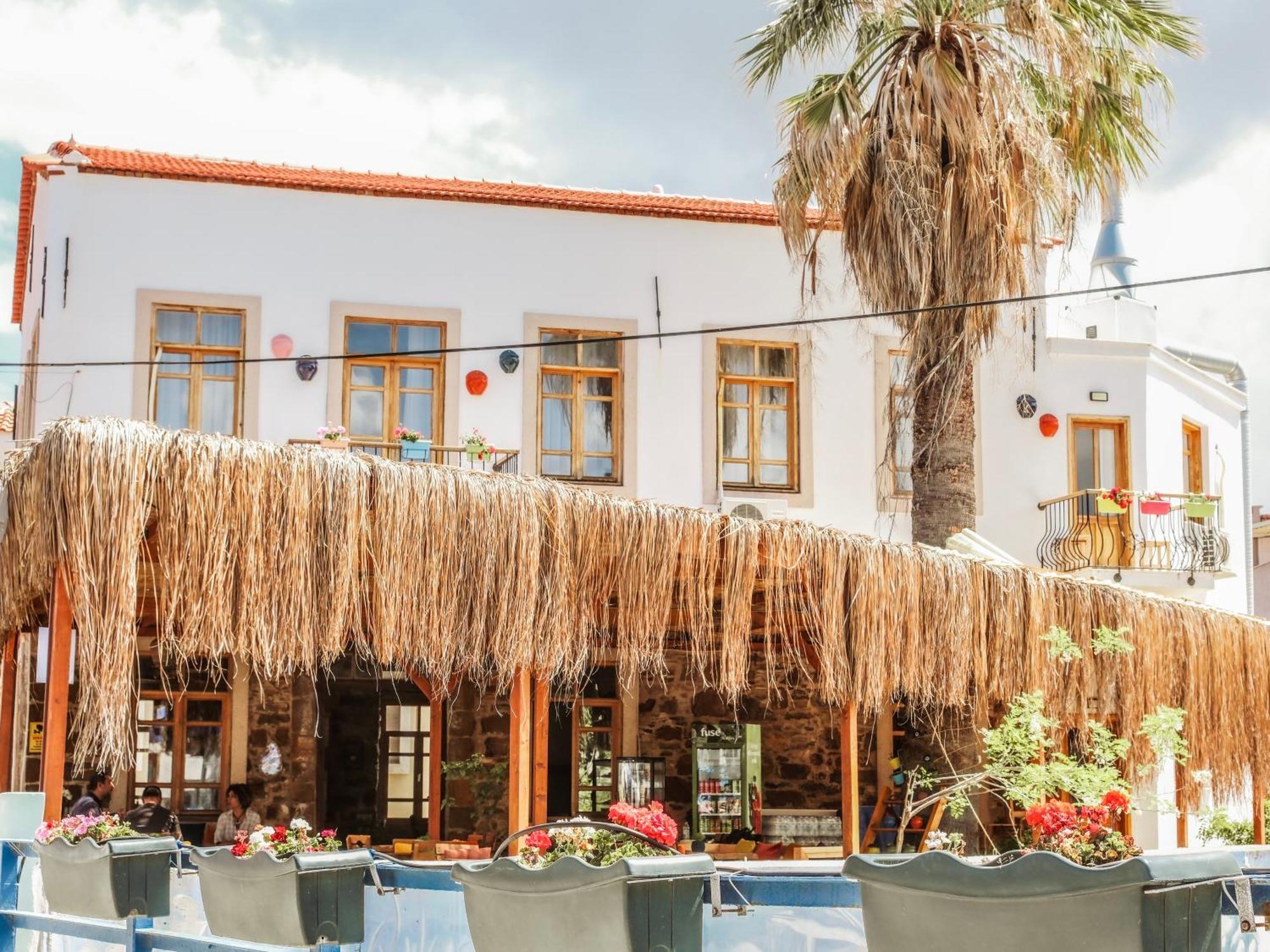 Cesme Puerhayal Pansiyon Exterior photo