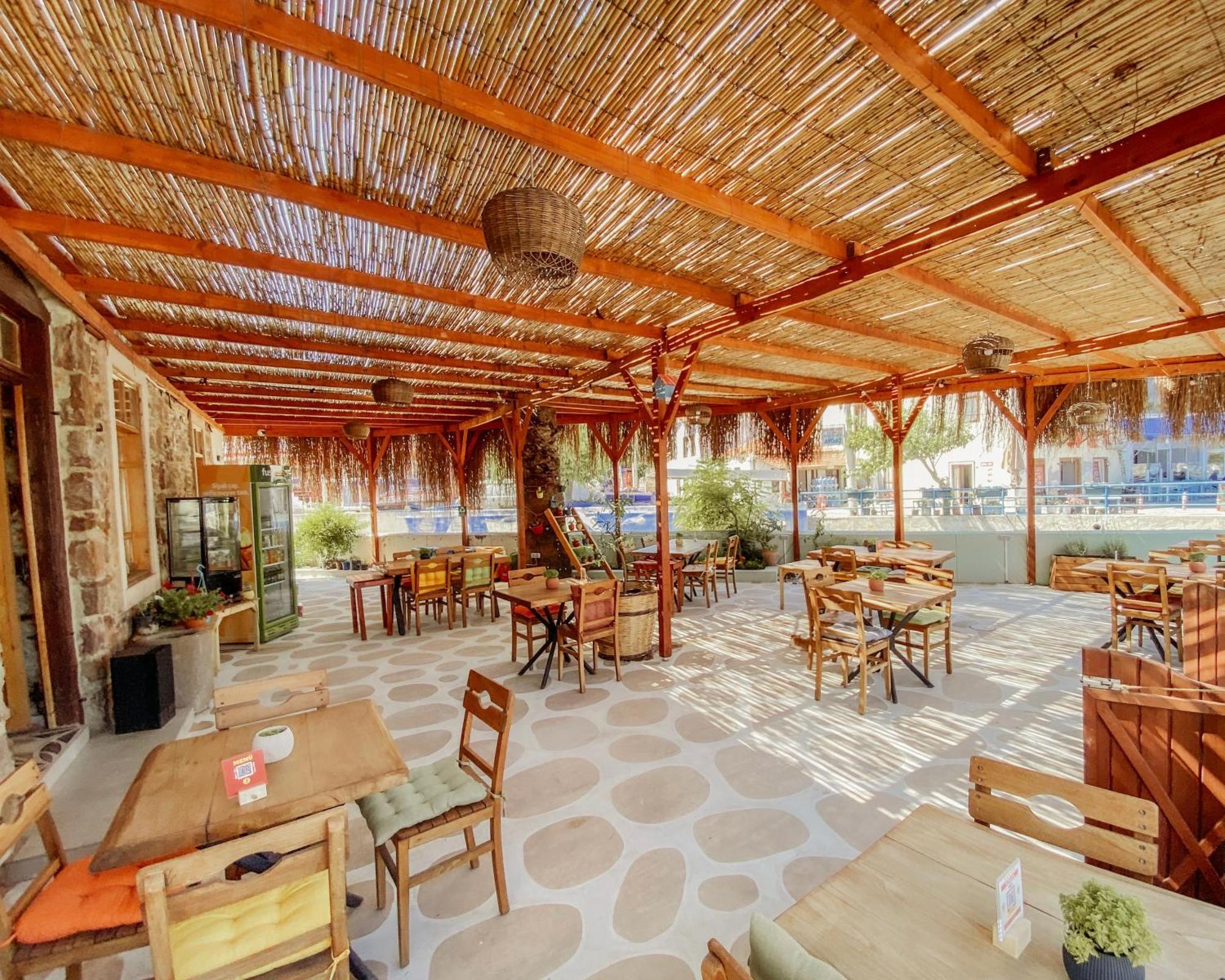 Cesme Puerhayal Pansiyon Exterior photo